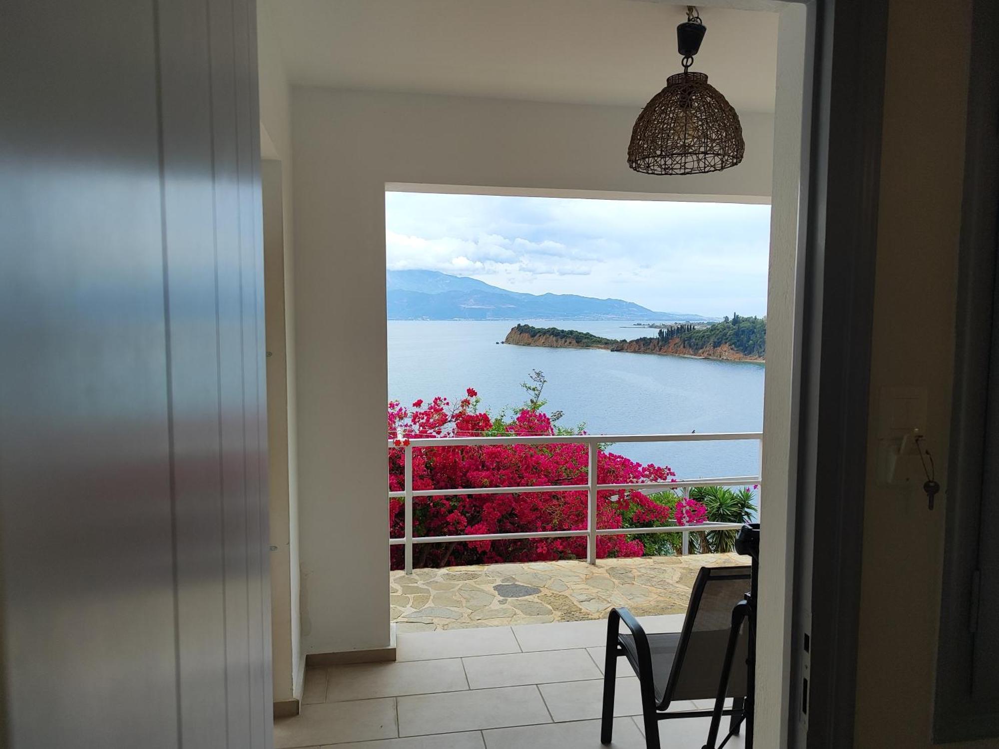 Thea Monastiraki Bed & Breakfast Bagian luar foto