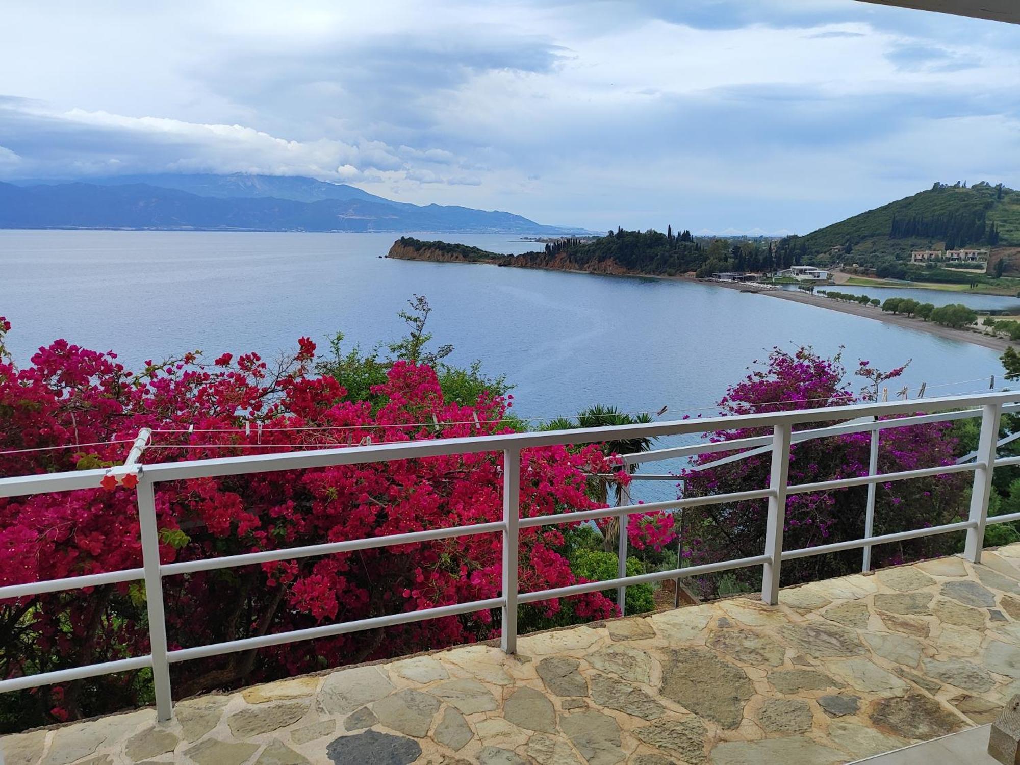 Thea Monastiraki Bed & Breakfast Bagian luar foto